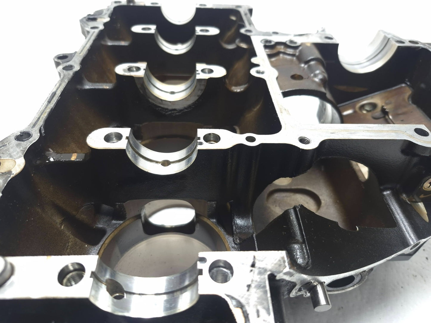 2005 Kawasaki Ninja Zx10r Upper Top Crankcase Engine Cylinder Block OEM