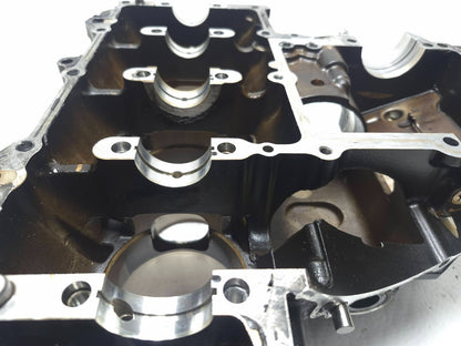 2005 Kawasaki Ninja Zx10r Upper Top Crankcase Engine Cylinder Block OEM