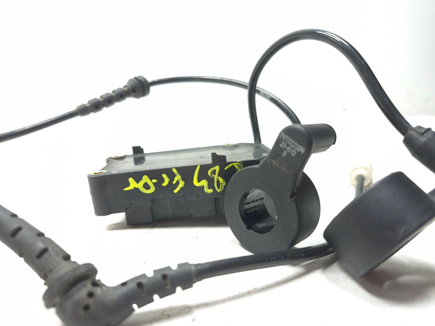 2011 BMW 750li Front Shock Strut Sensor Control Module Driver Side Left OEM