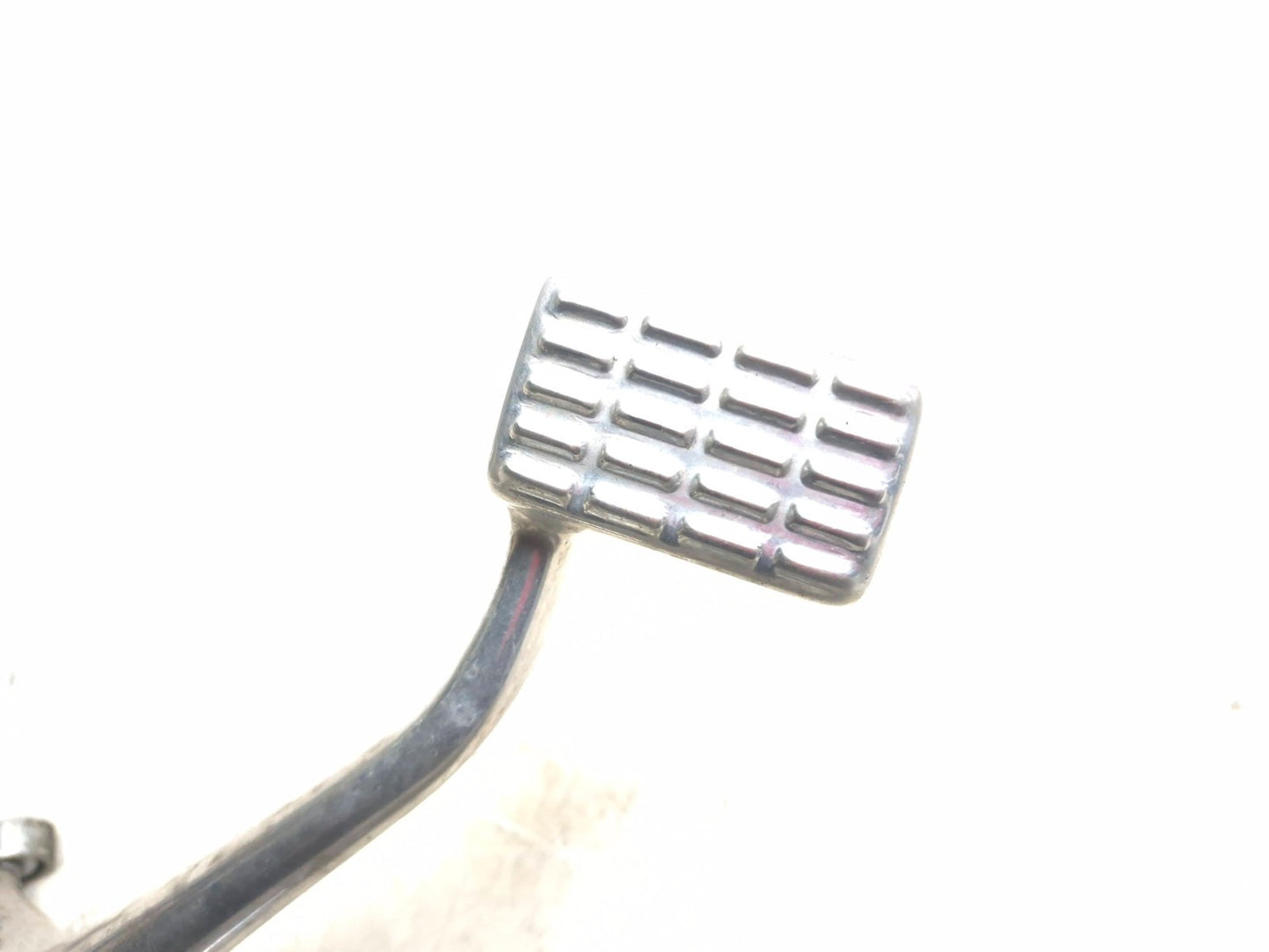 2006 Harley-davidson Sportster Xl883 Right Footrest & Brake Pedal Assy OEM