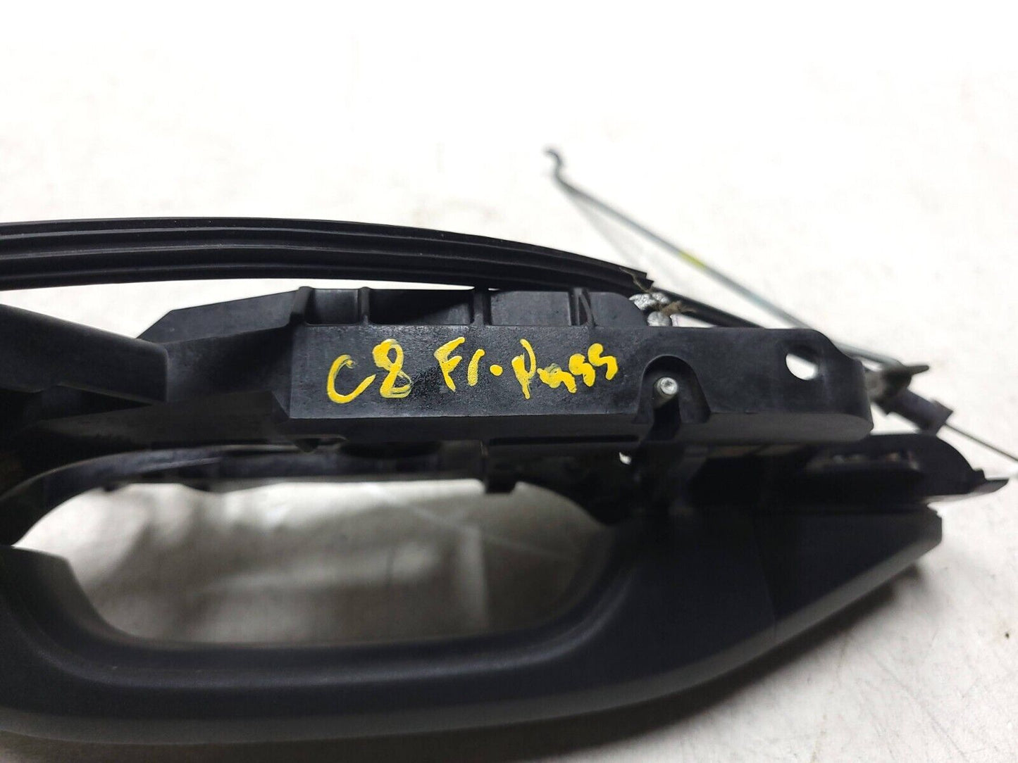 14-19 Chevrolet Silverado 1500 Exterior Door Handle Front Passenger Side Rh OEM