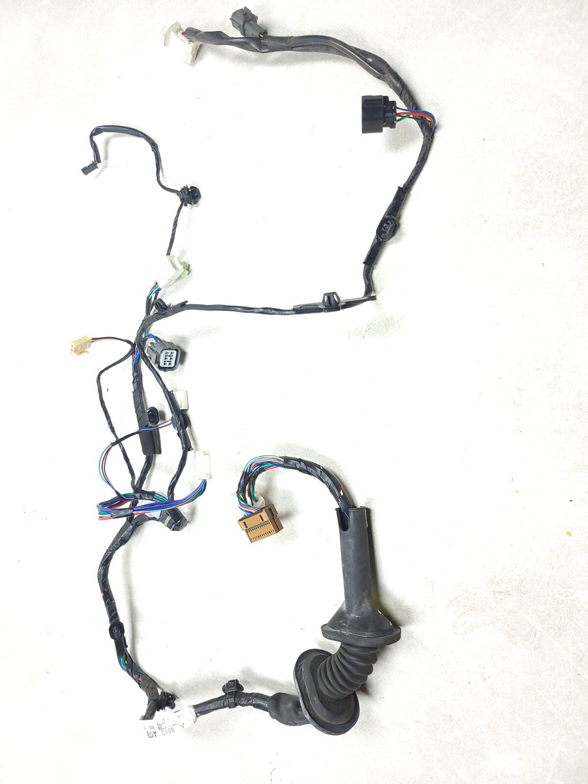2009 Mitsubishi Outlander Door Wire Harness Front Passenger Side Right OEM