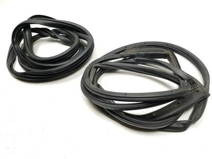 17 18 Kia Forte Door Wheatherstrip Seal Rear Passenger Side Right Pair OEM