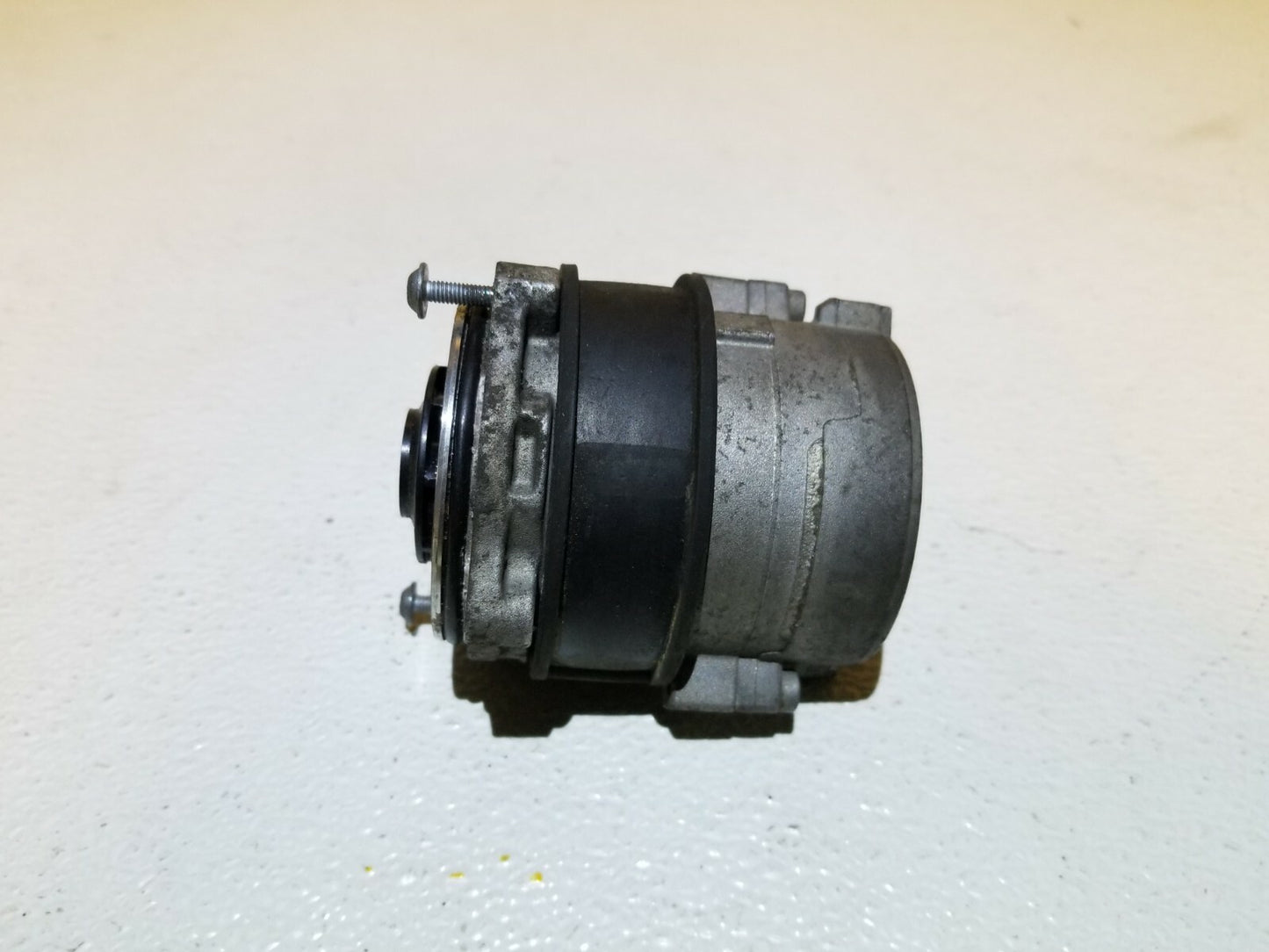 2015 Audi Q7 3.0l Engine Auxiliary Water Pump OEM