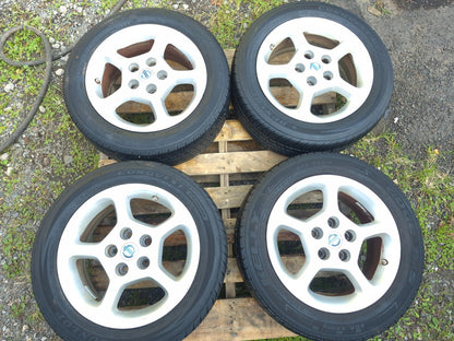 2012 Nissan Leaf Wheel Rim W/ Tire 205/55 R16x6.5j 7.3/32 4 Pcs OEM