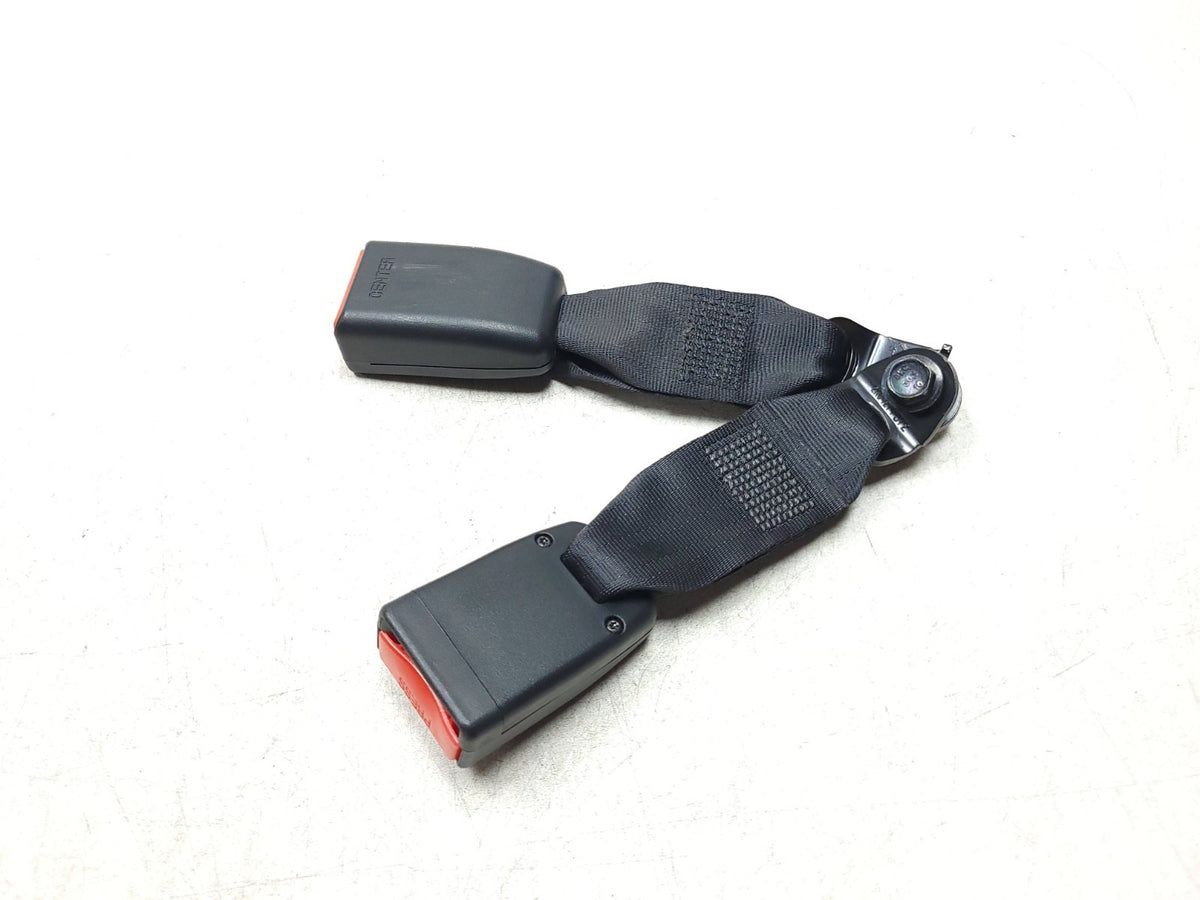 2016 Hyundai Accent Rear Seat Belt Buckle OEM 89830-1r500ry0