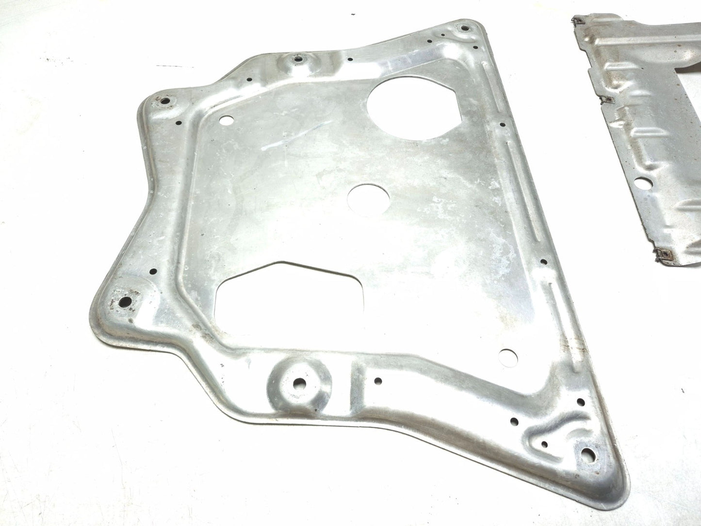 2008 BMW X6 E71 Lower Underbody Shield Belly Pan Skid Plate 2pcsoem
