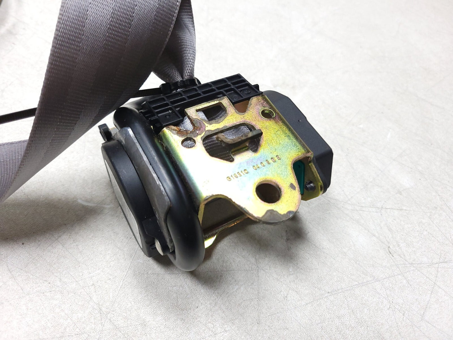 2004 - 2007 Audi A8l A8 S8 Front Seat Belt Retractor Left & Right OEM