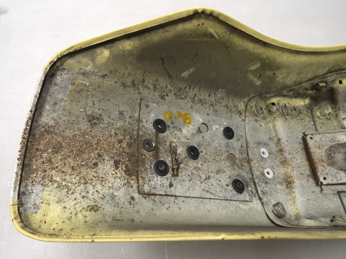 1999 Suzuki Intruder 1500 Rear Fender OEM