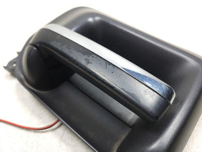 2014 - 2019 Chevrolet Silverado 1500 Drivers Door Interior Handle OEM