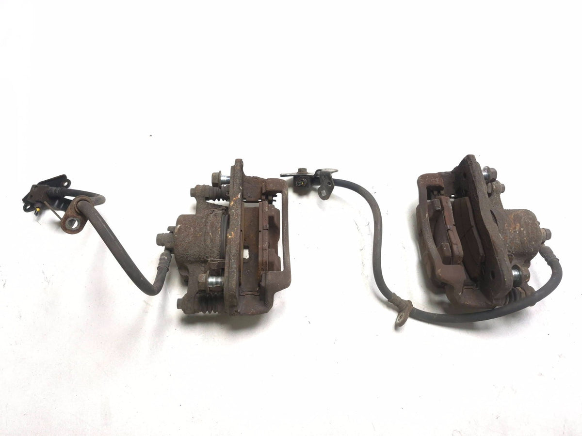 2007 Honda Fit Front Brake Caliper Left & Right Pair OEM