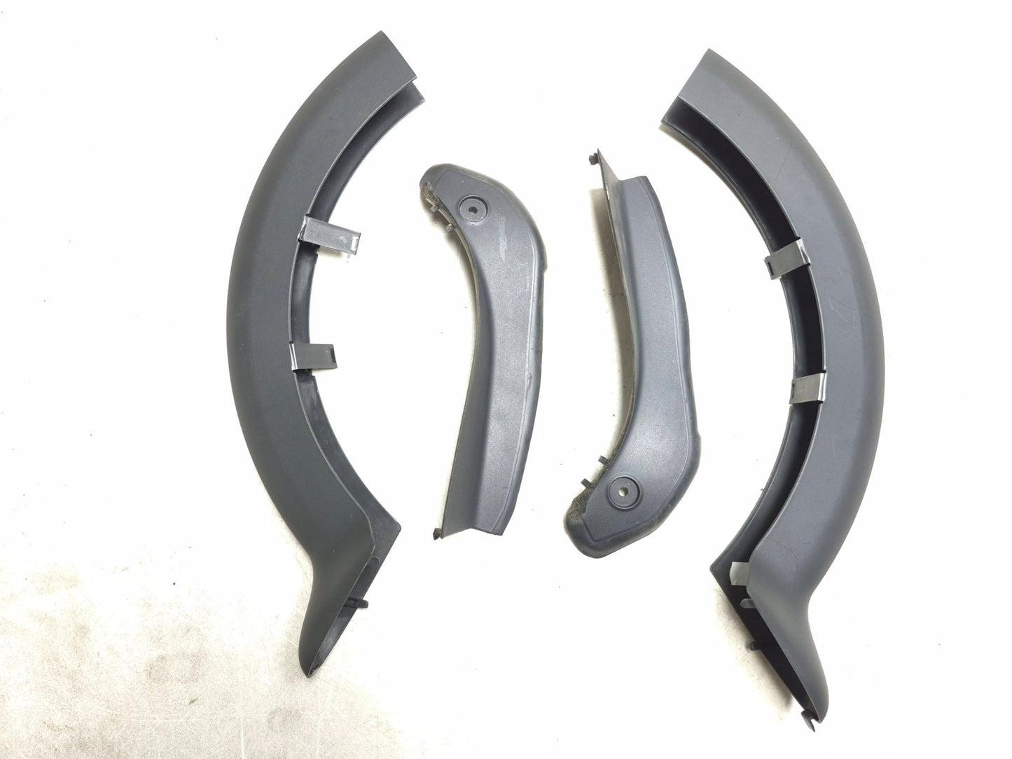 2013 BMW 328ix Trunk Hinge Trim Cover Oem✅
