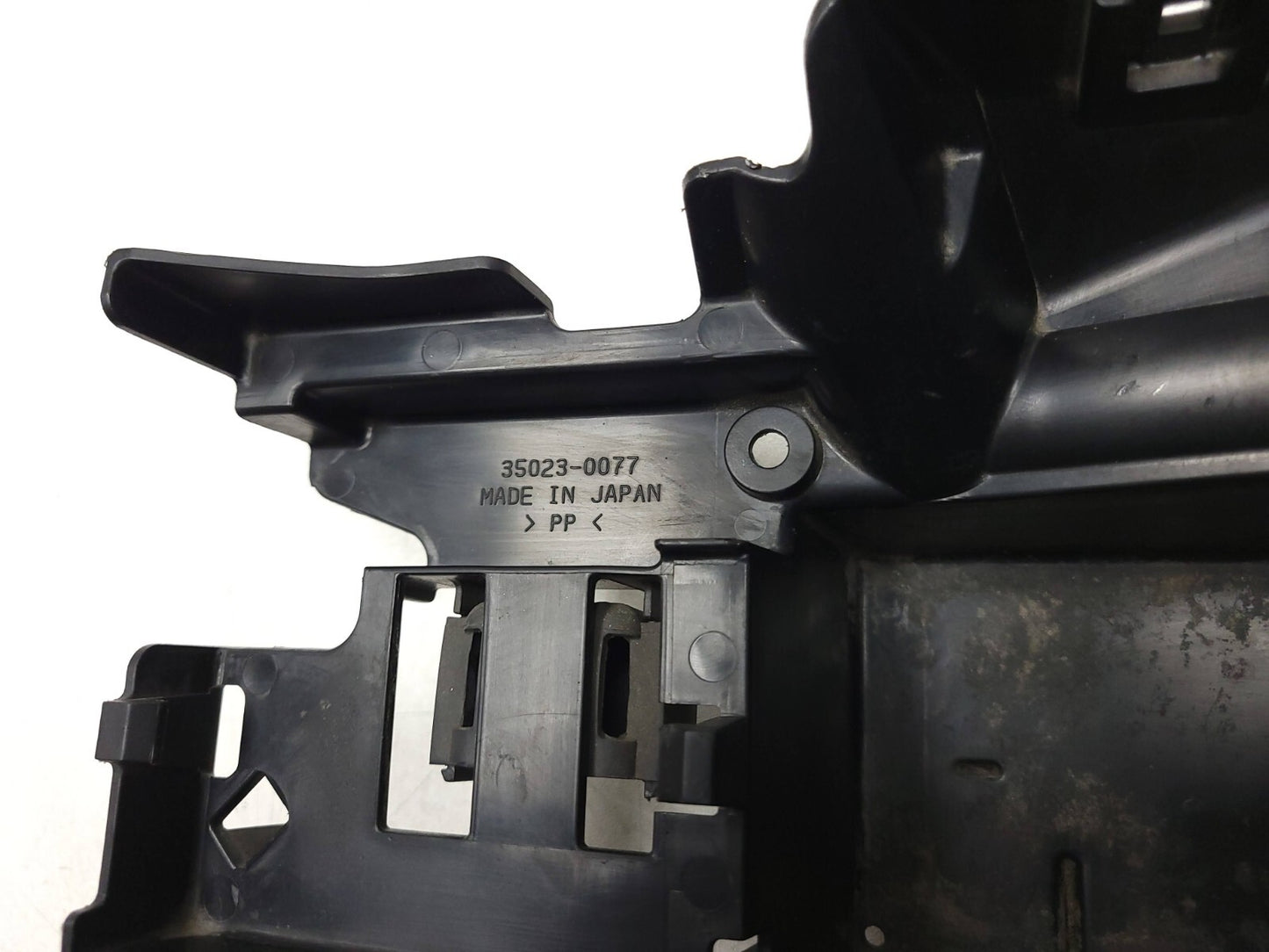 2006 - 2008 Kawasaki Ninja 650 Ex650 Rear Fender Battery Tray  OEM