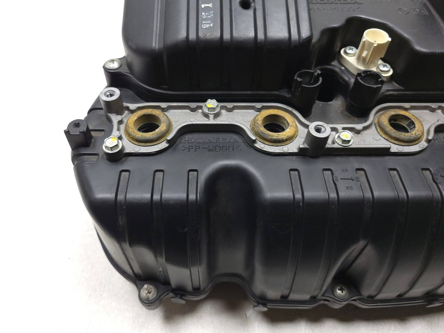 2006 2007 Honda Cbr1000rr Air Box Cleaner Filter Housing OEM