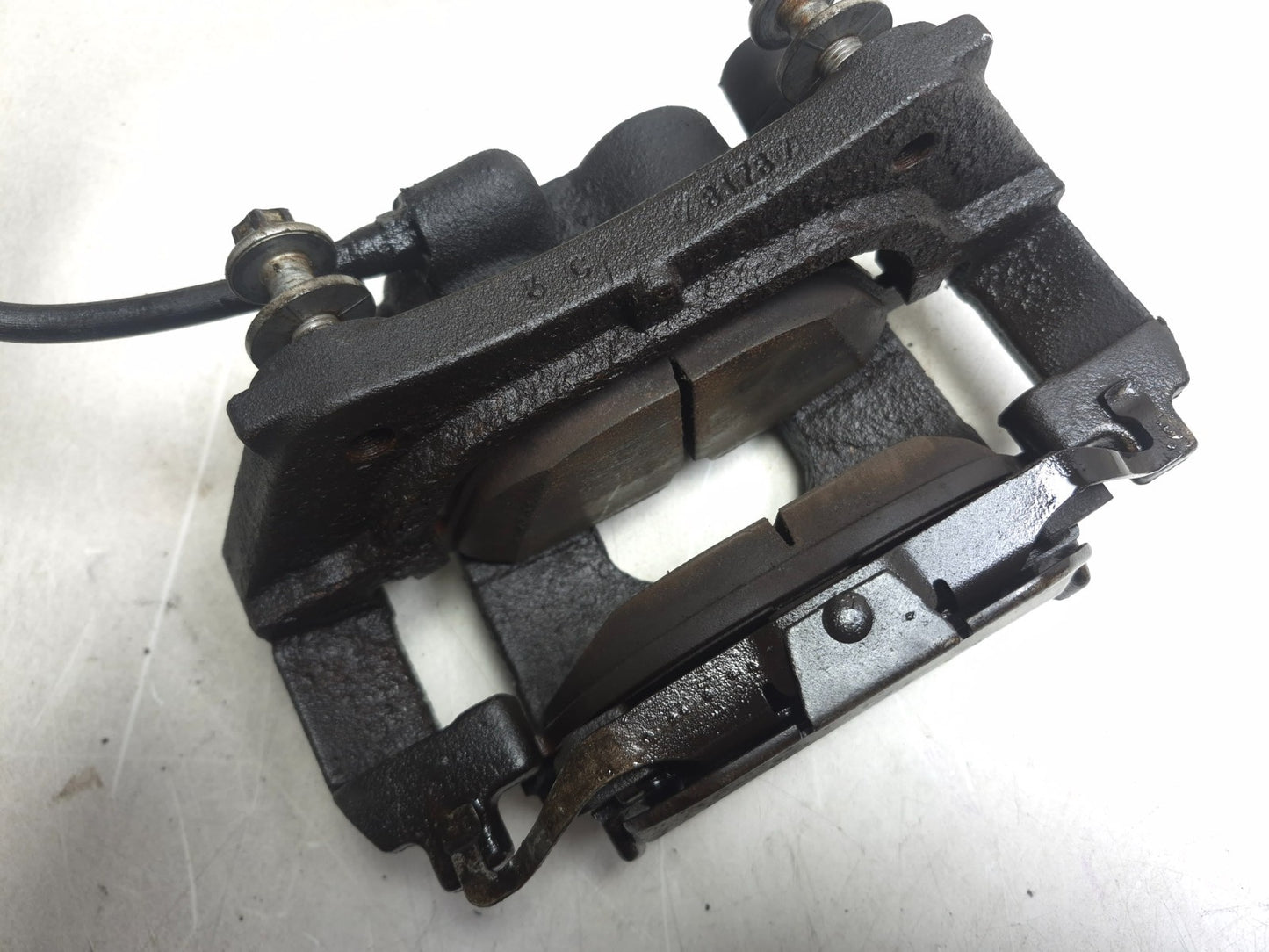 2008 BMW X6 E71 Brake Caliper Left & Right Pcs 4 OEM