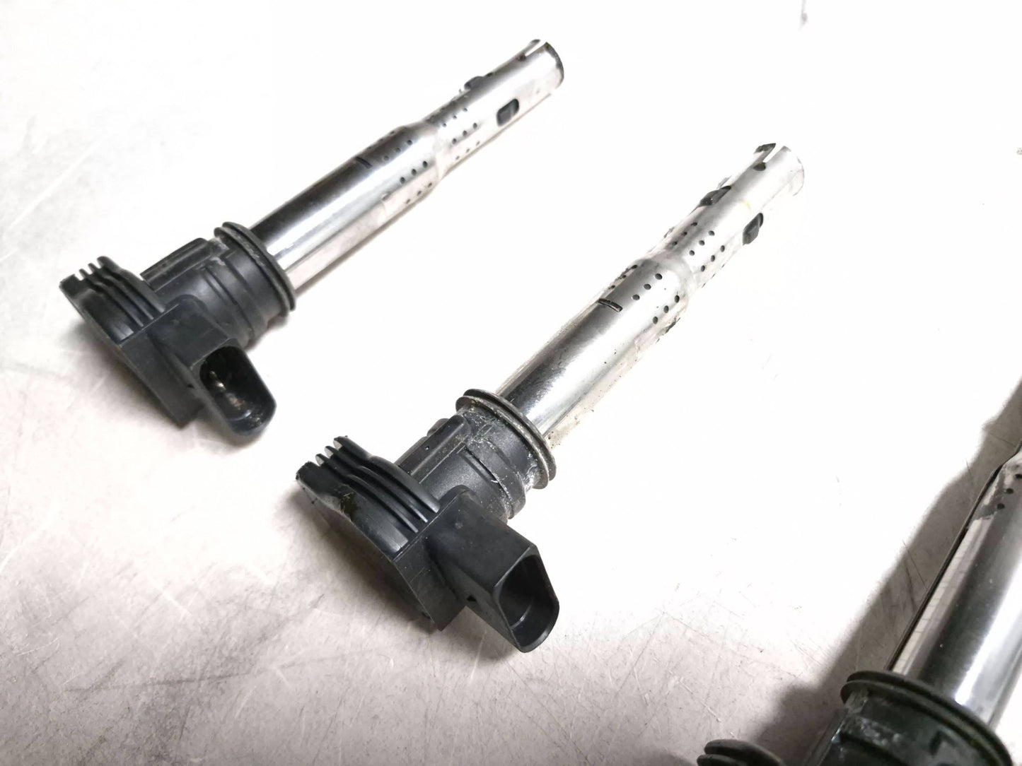 2011 Volkswagen Tiguan Ignition Coil 4 Pcs OEM