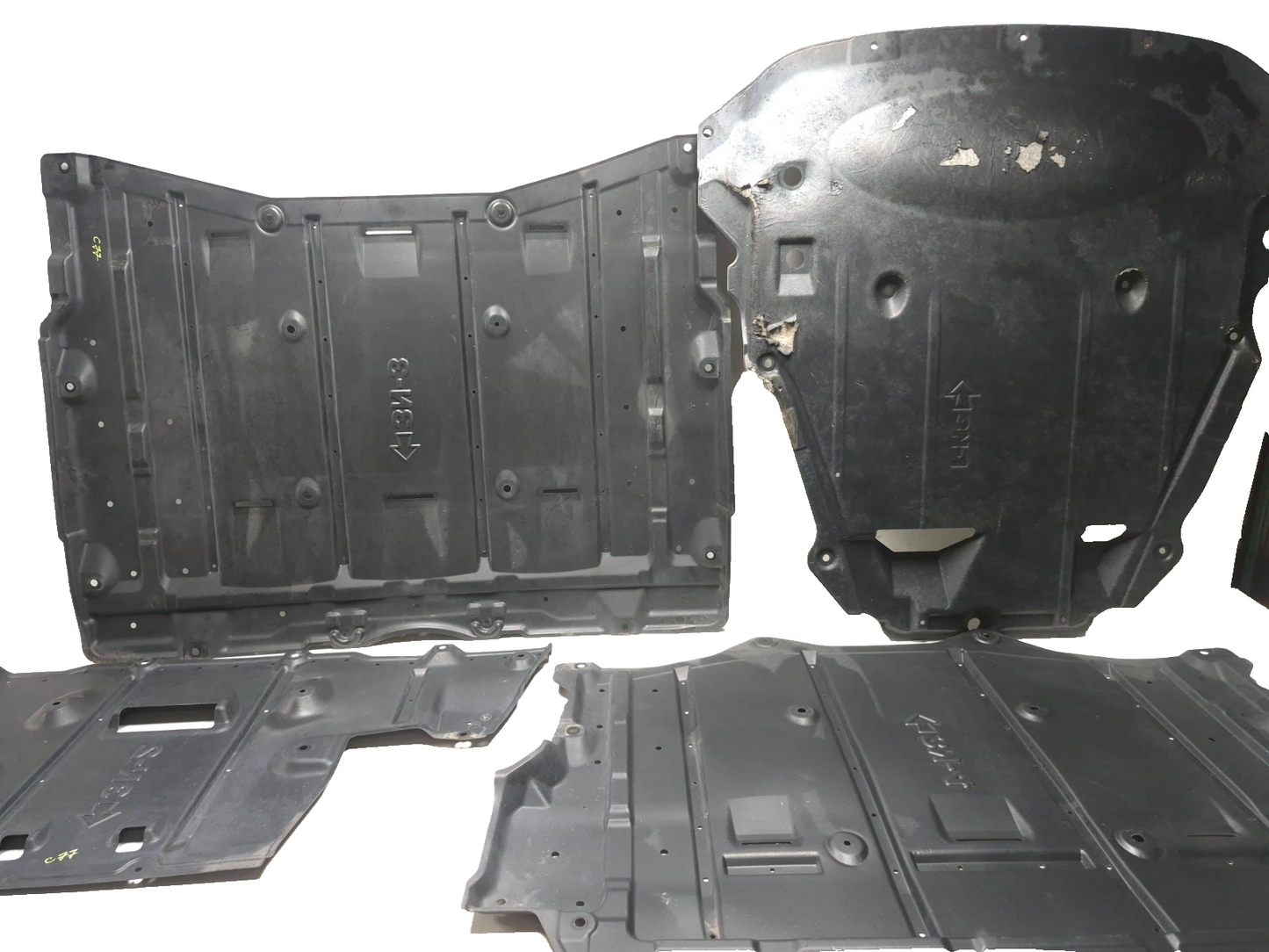 2012 Nissan Leaf Under Engine Battery Cover Plastic Splash Shield 4pcs OEM
