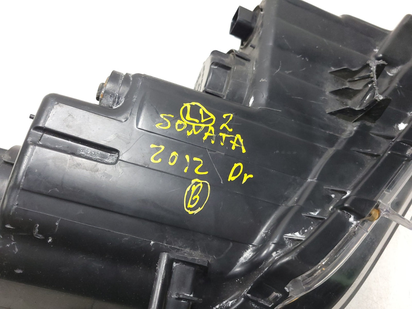 11 12 13 14 Hyundai Sonata Headlight Left & Right OEM