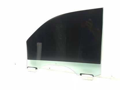 2013 Cadillac Escalade Esv Front Door Window Glass Right Passenger Side OEM