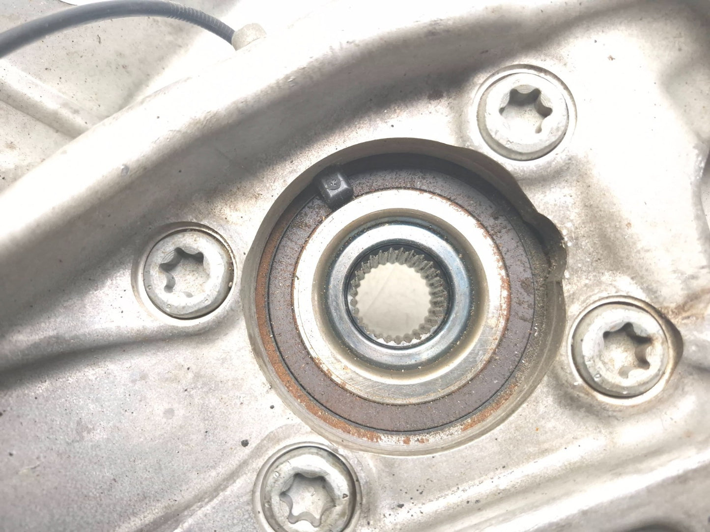 2024 Alfa Romeo Stelvio Wheel Spindle Knuckle Front Driver Side Left OEM