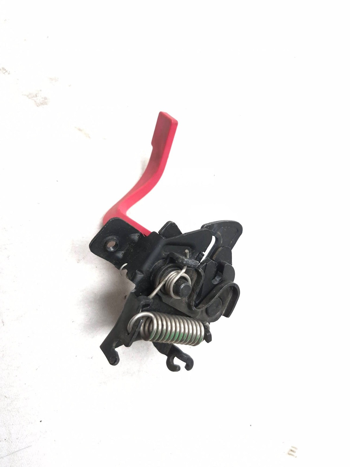 2014 Fiat 500l Hood Latch 68270879aa OEM