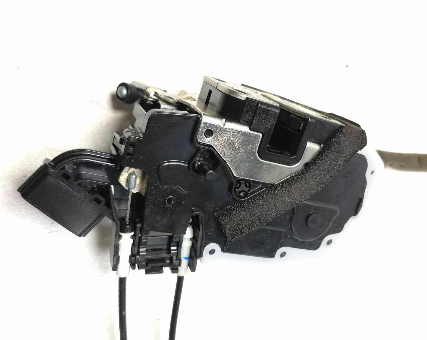 2015 Nissan Juke Door Lock Actuator & Handle Rear Driver Side Left OEM