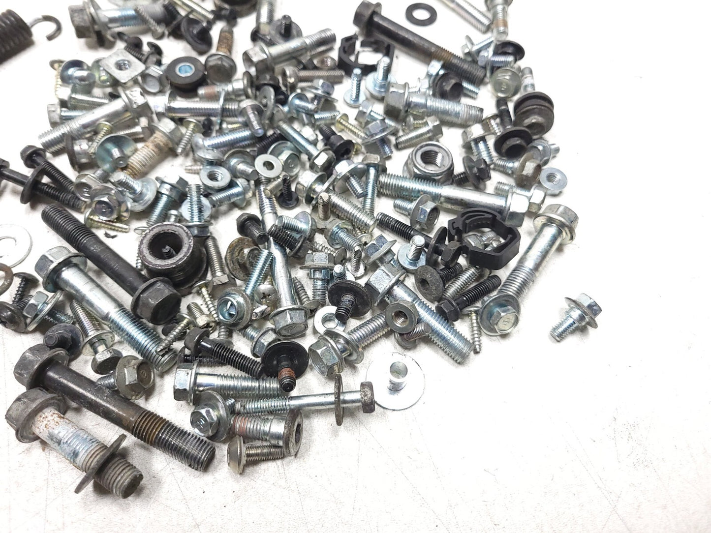 2019 - 2022 Honda Pcx150 Ww150  Misc Bolt Hardware Screw Nuts Bracket  OEM