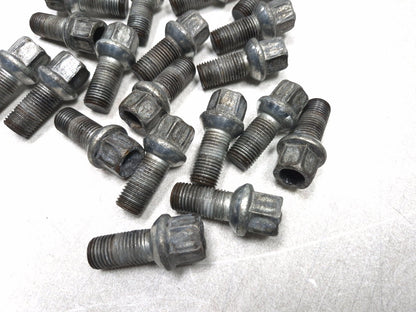 2015 Volkswagen Golf Wheel Lug Bolt 20pcs OEM
