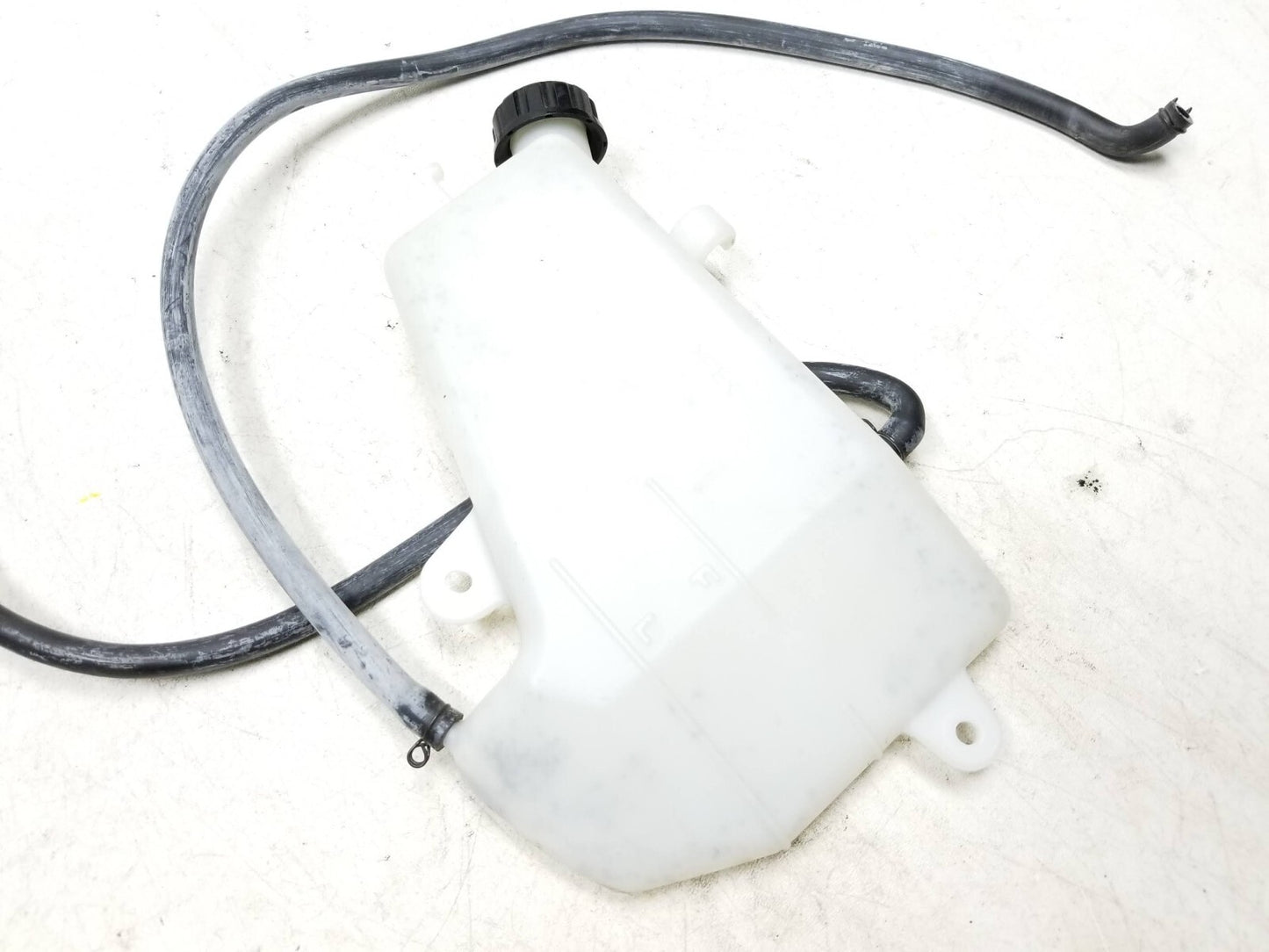 2015-2018 Kawasaki Klz1000 Versys 1000 Coolant Reservoir 43078-0074	 OEM