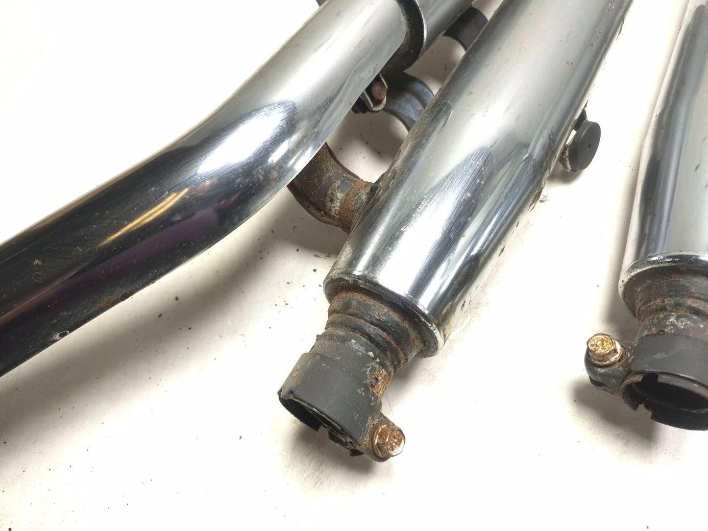 1997 Honda Magna Vf750c Muffler Pair OEM