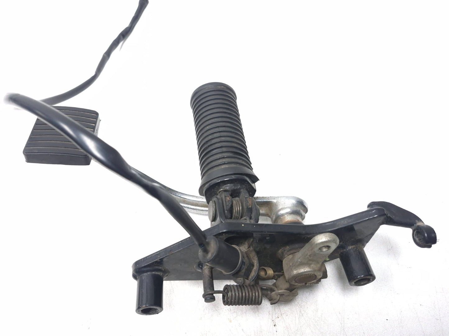 2004 Kawasaki Vulcan 800 Vn800 Front Right Foot Peg & Bracket W/ Brake Pedal OEM