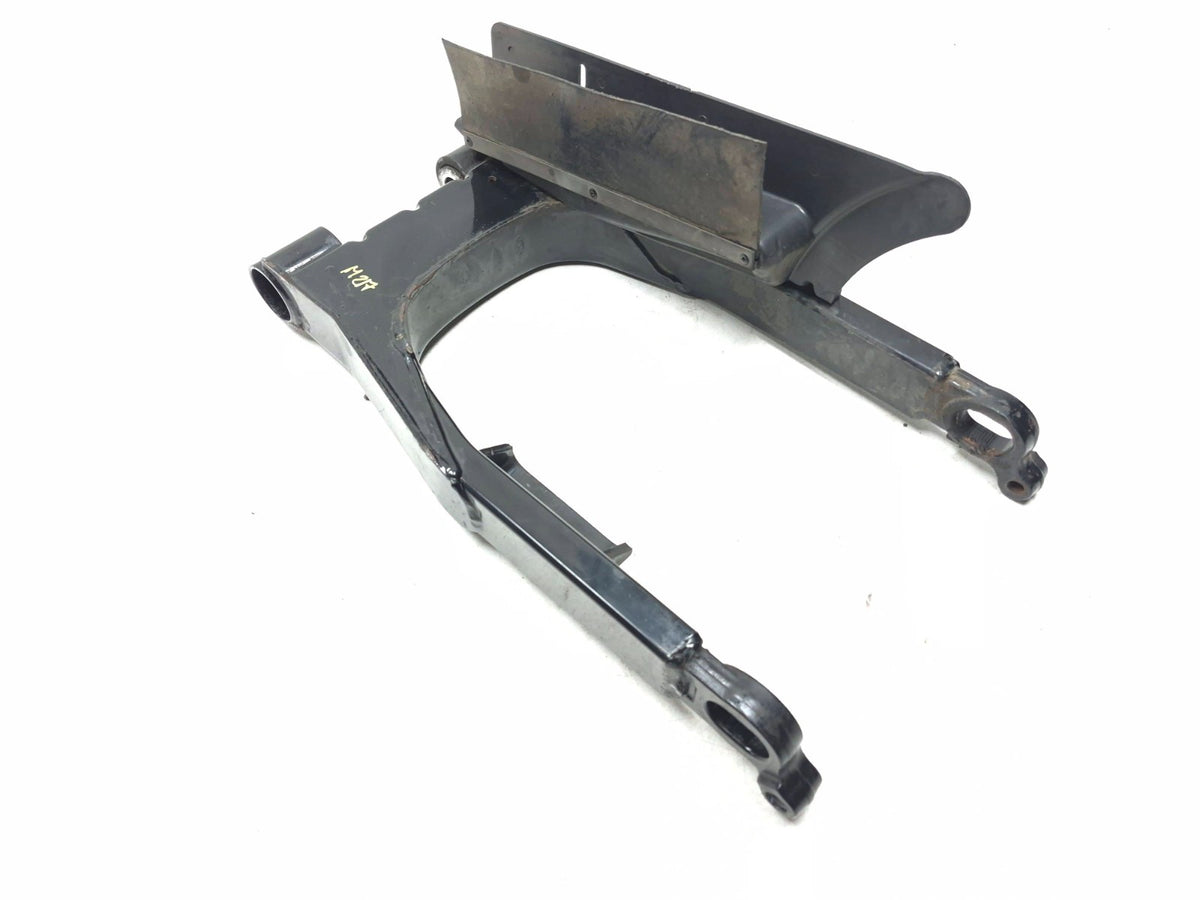 2002 Harley Davidson Touring Road King Rear Swingarm OEM