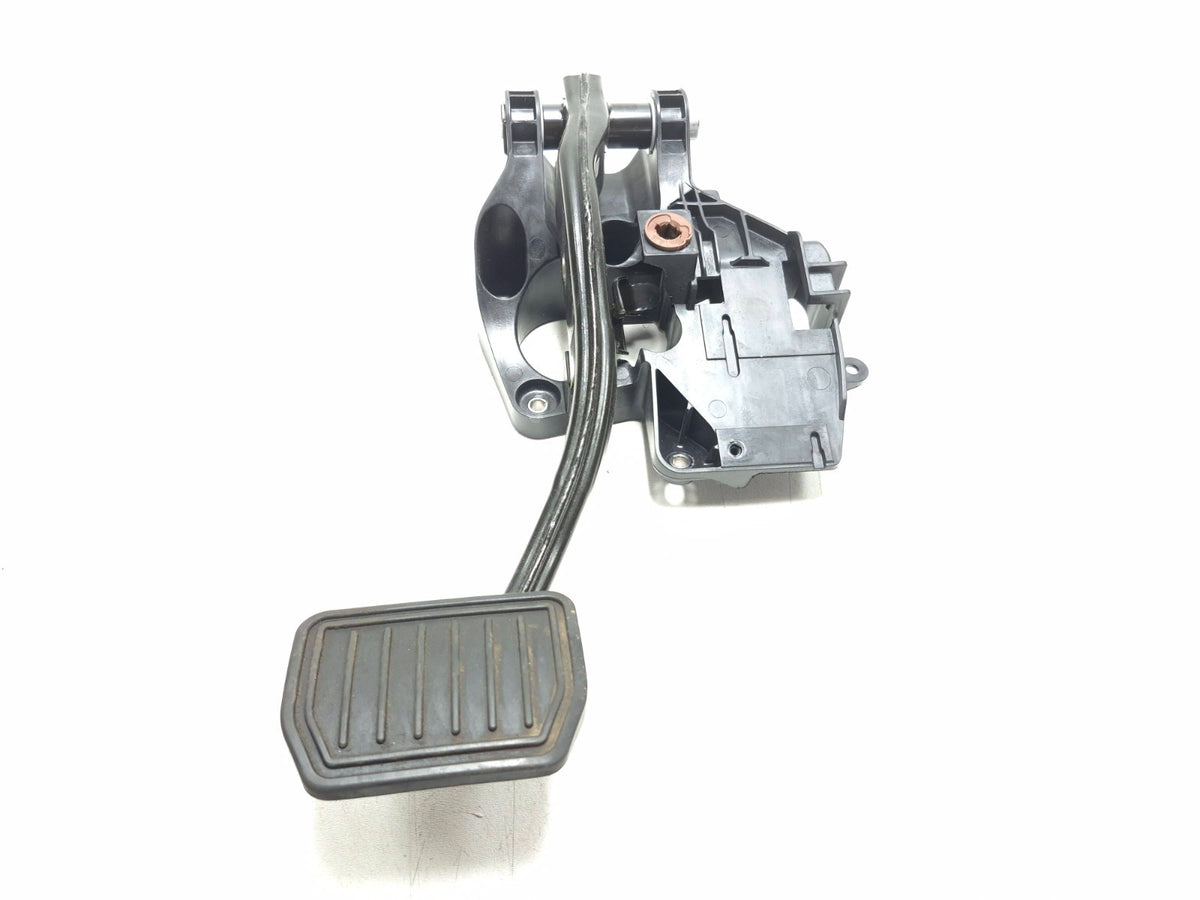 2022 Tesla Model 3 Brake Pedal Assy OEM