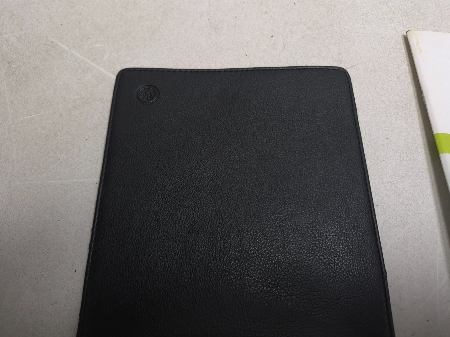 2011 Volkswagen Tiguan Owner's Manual Book & Case OEM
