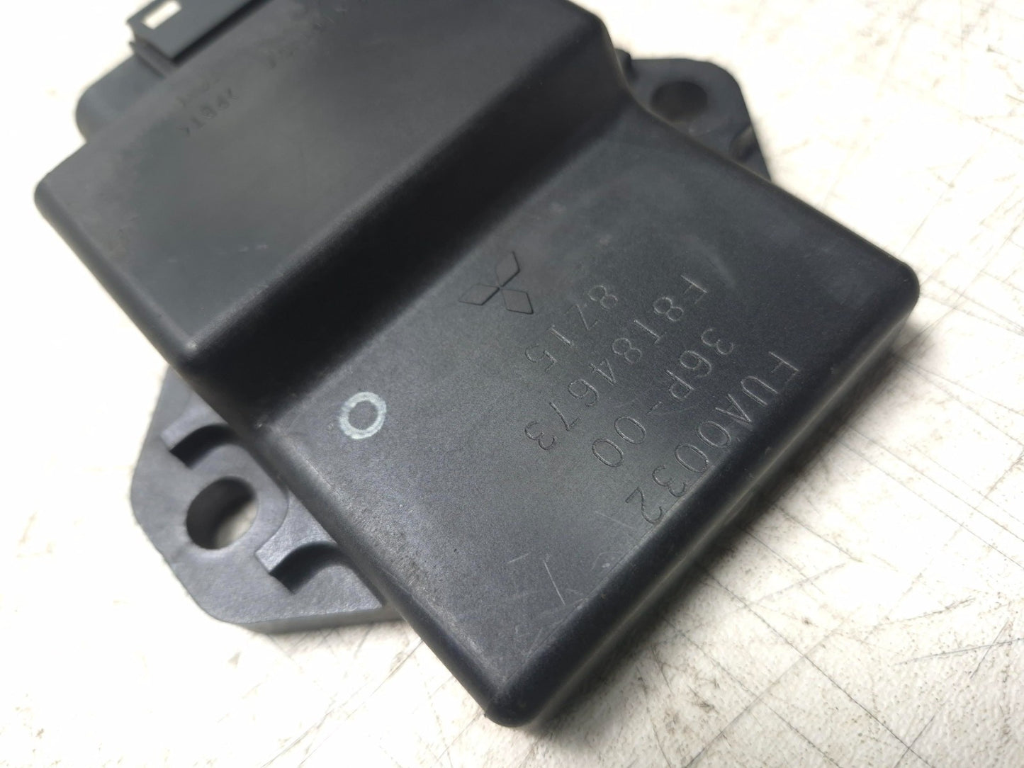2009 Yamaha Fz6r Ecu Ecm Engine Control Module Unit OEM