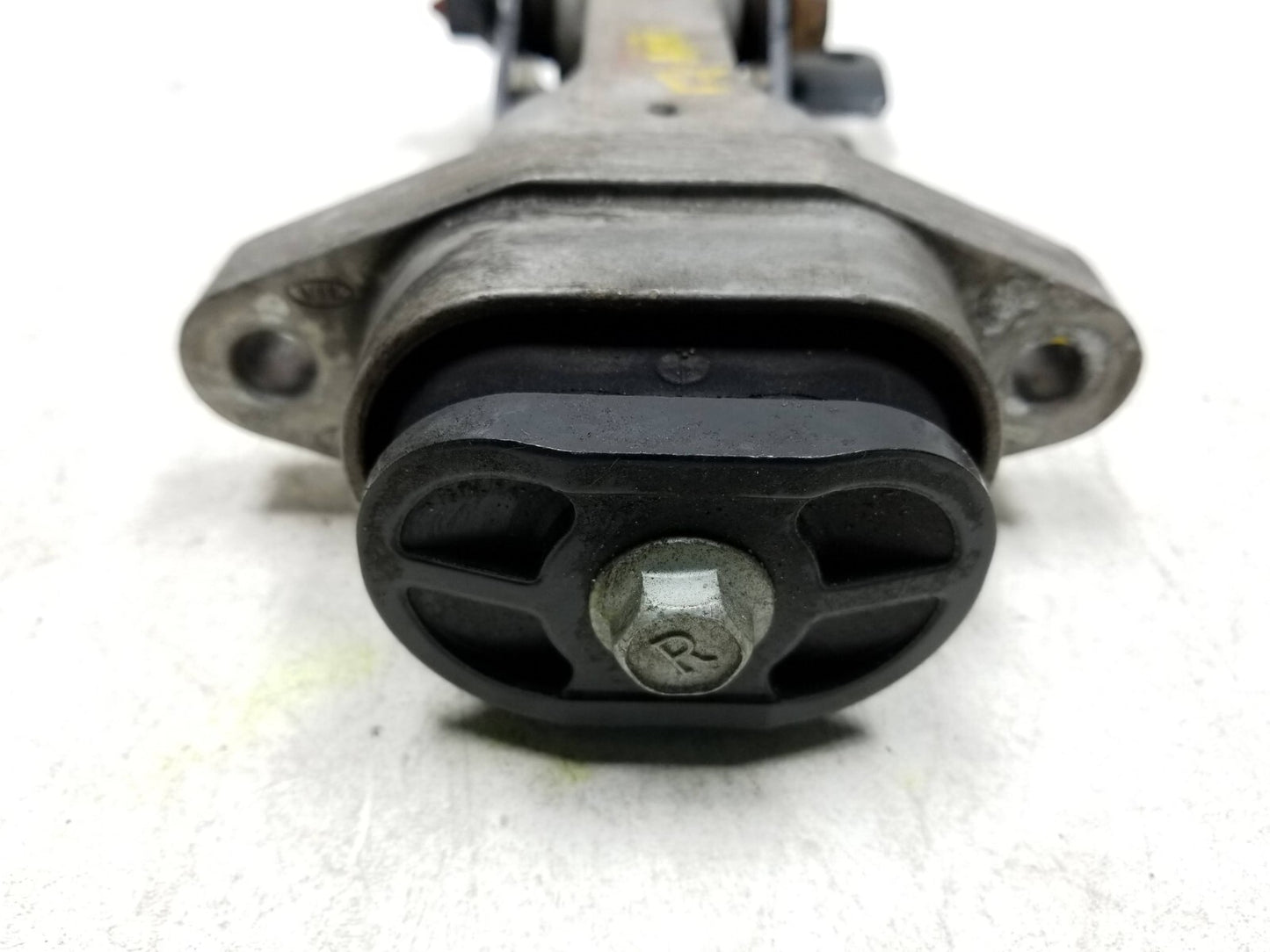 2012 - 2017 Hyundai Accent Front Lower Engine Torque Strut OEM