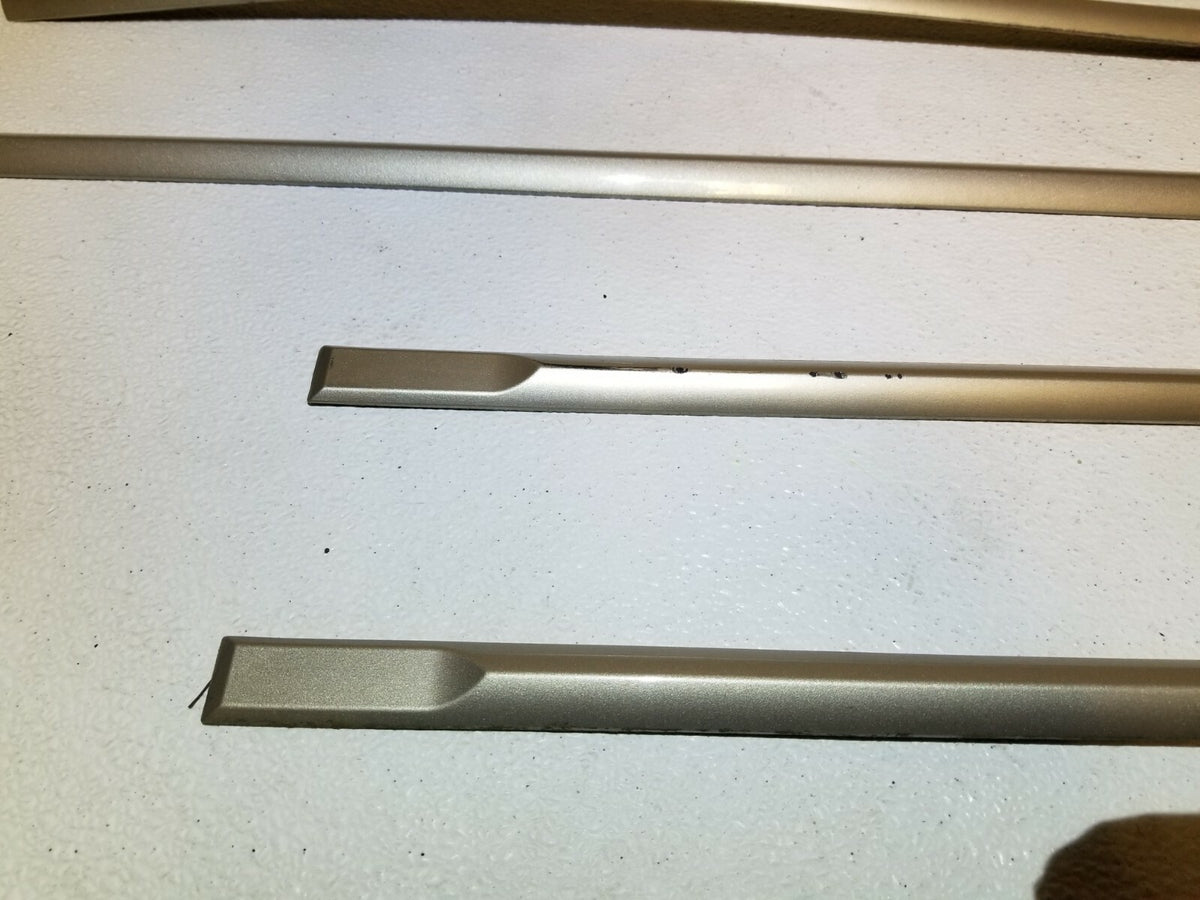2007 Chrysler Sebring Exterior Lower Door Molding Strip 4pcs OEM
