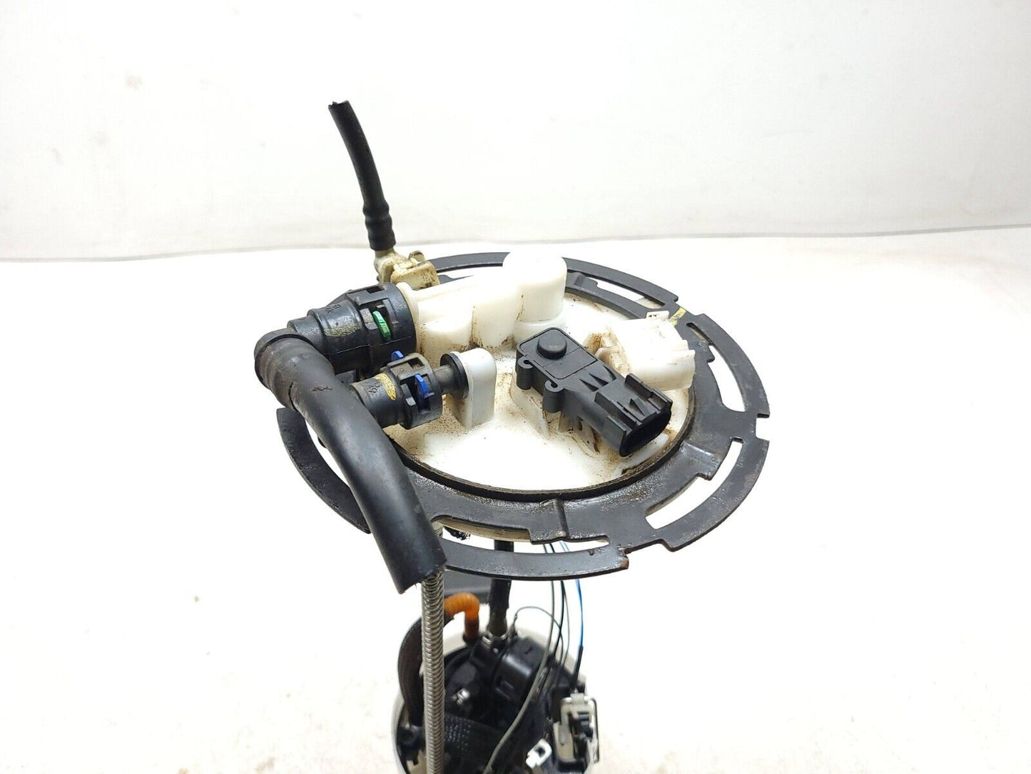17-19 Chevrolet Silverado 1500 Fuel Pump 4.3l OEM