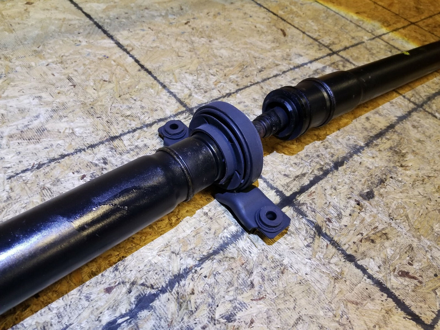 2017 Subaru Legacy 2.5l At Rear Drive Shaft Driveshaft OEM