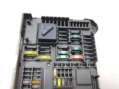 2007 - 2013 BMW X5 X6 E70 Power Distribution Fuse Relay Box  61146931687  OEM