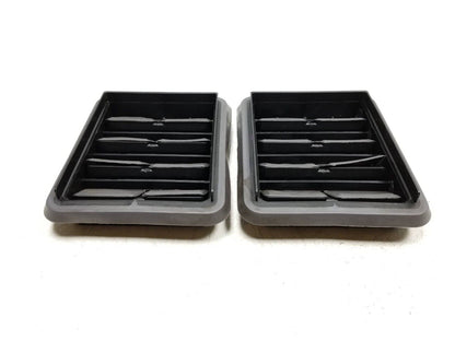 2016 - 2022 Dodge Durango Quarter Panel Pressure Vent Pair OEM