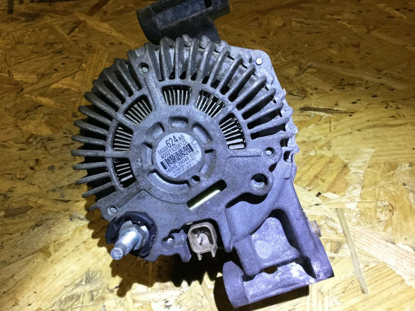 2016 Jeep Renegade Alternator 2.4l OEM