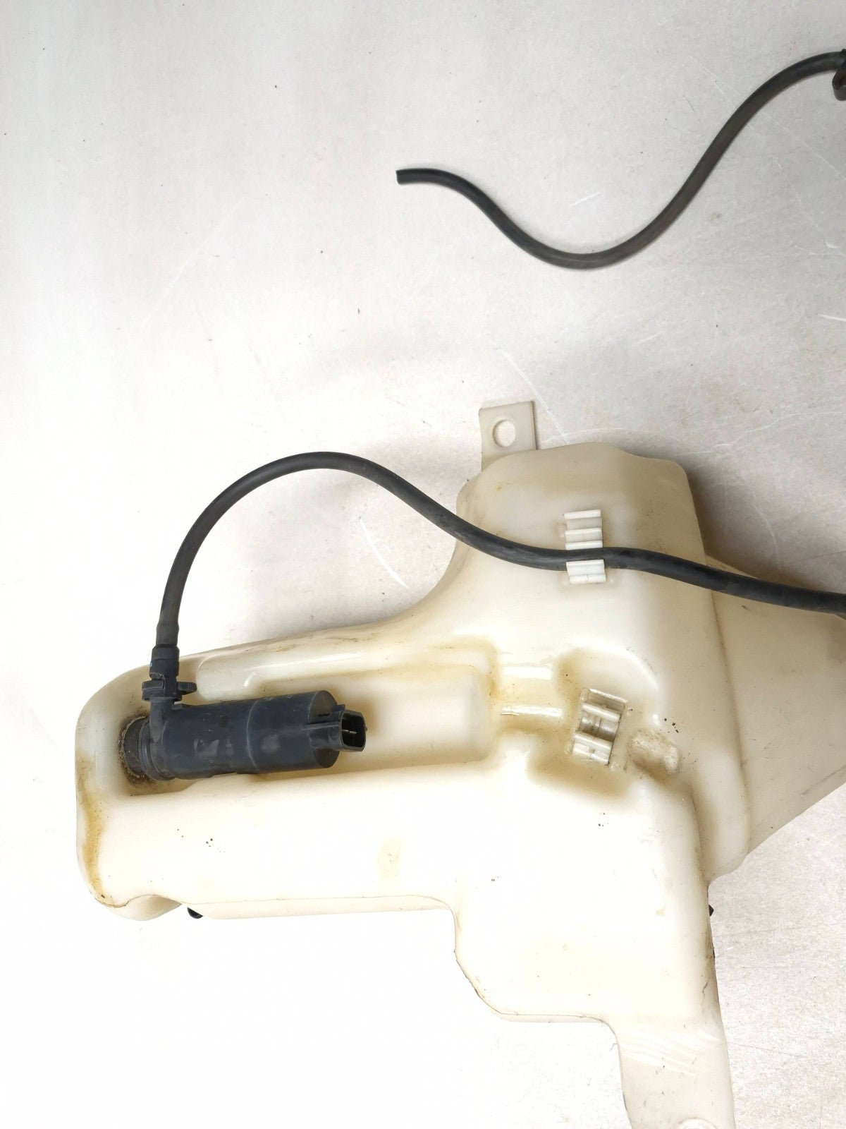 2007 Saab 9-5 Aero Windshield Washer Fluid Reservoir OEM
