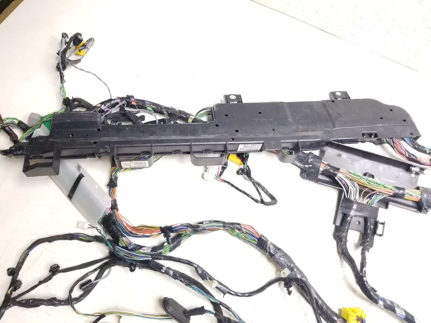 2016 Dodge Grand Caravan Interior Floor Wire Harness Passenger Side Right OEM