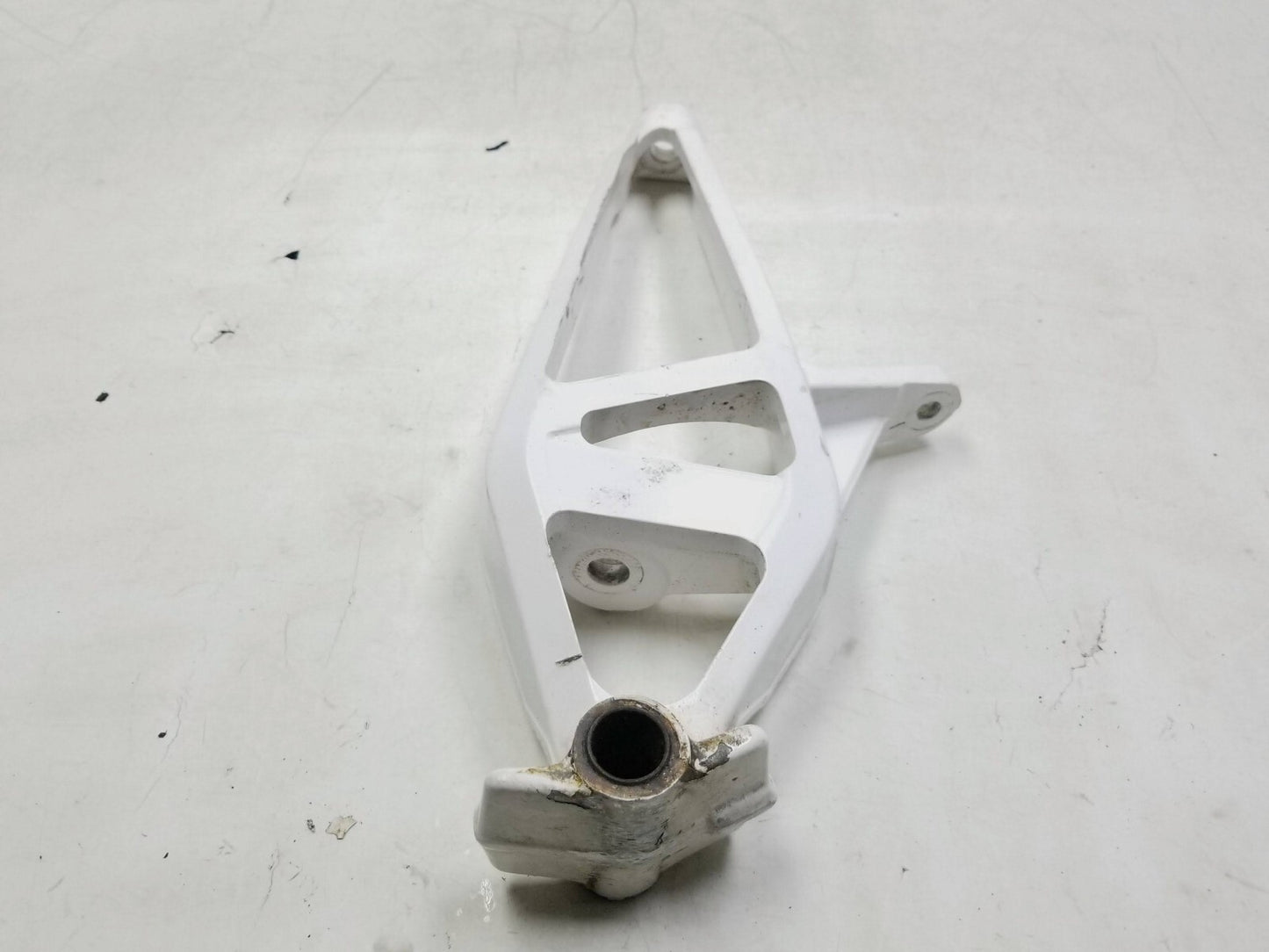 2016 - 2017 Arctic Cat Zr 8000 137" Front Arm Spindle Knuckle Left & Right OEM