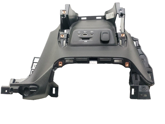 2022 Chevrolet Trailblazer Center Console Trim & Aux Usb OEM