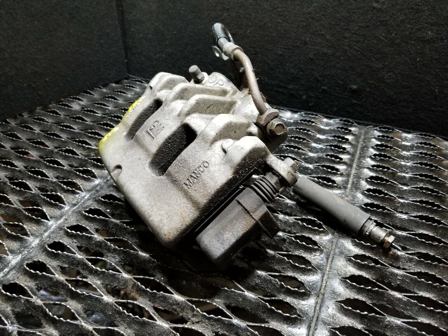 06 07 08 09 Cadillac STS Front Right Brake Caliper Passenger Side OEM