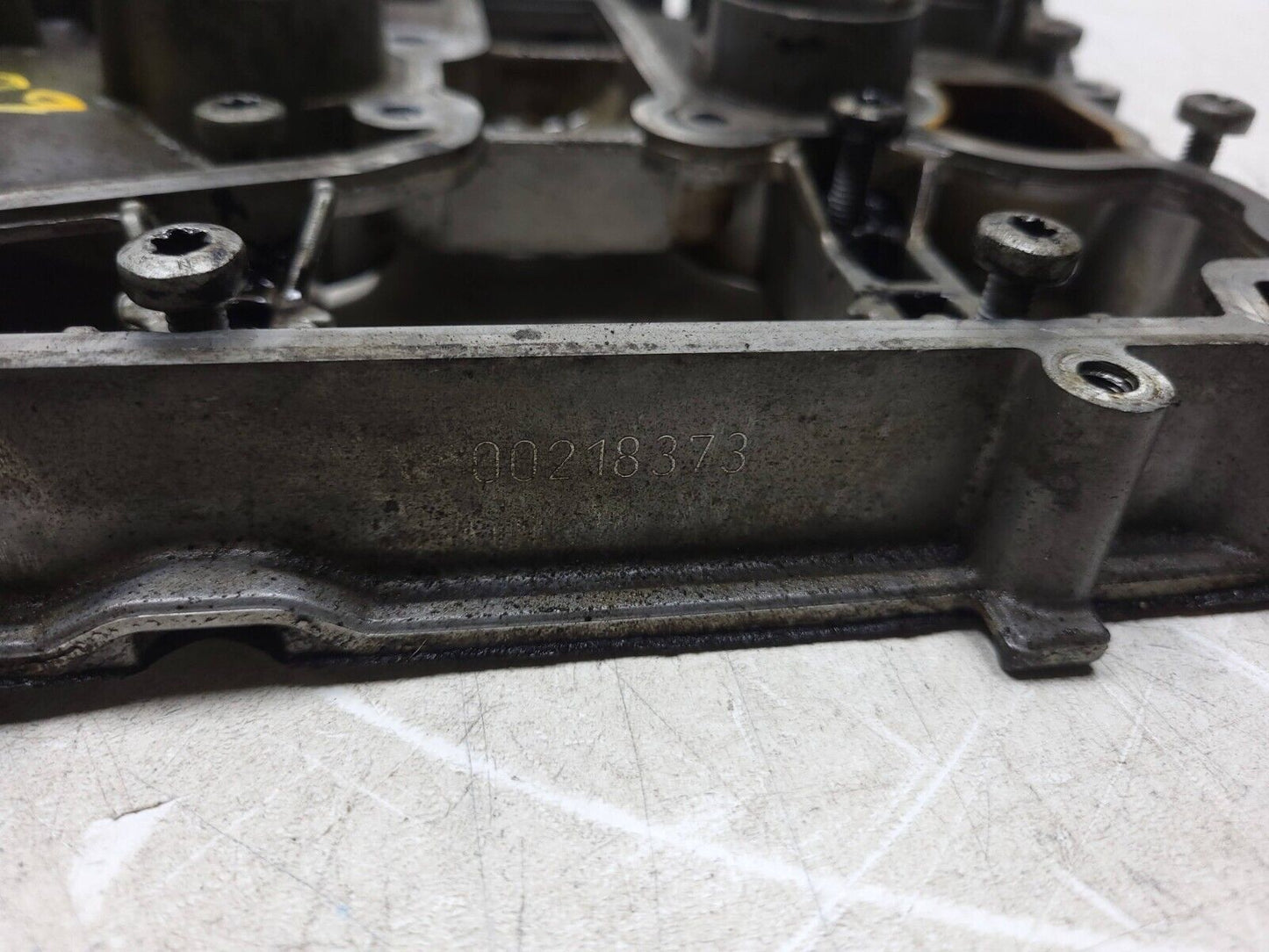 2009 - 2012 Audi A4 Quattro Engine Motor Valve Cylinder Head Cover   2.0t OEM