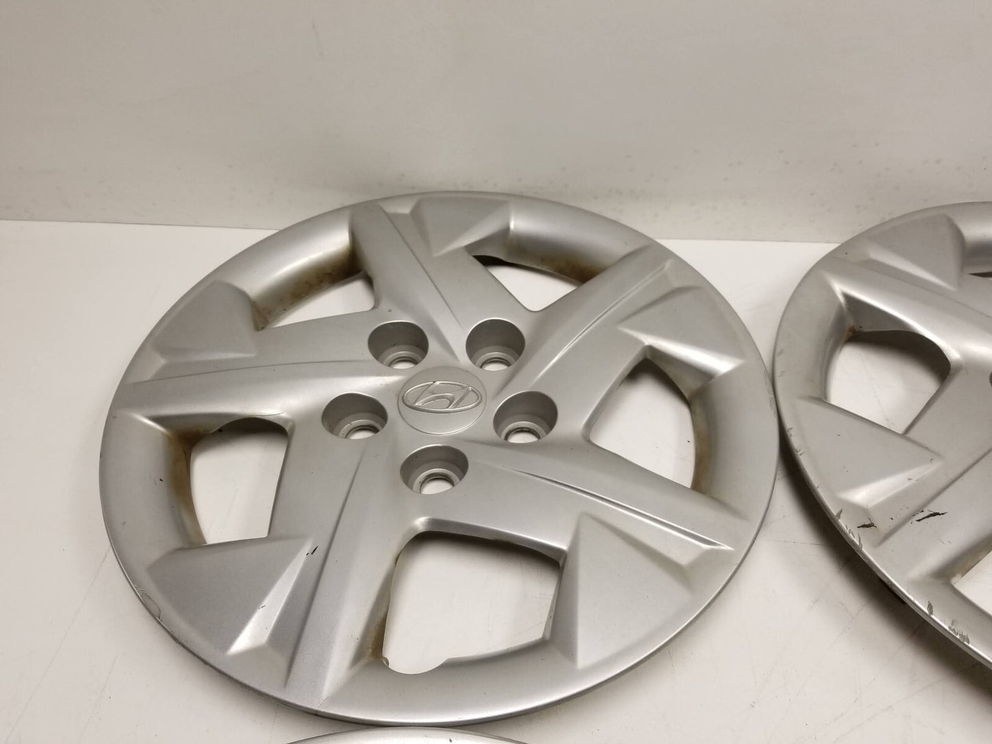 2020 Hyundai Venue Wheel Cover Hub Cap  15"  4pcs OEM