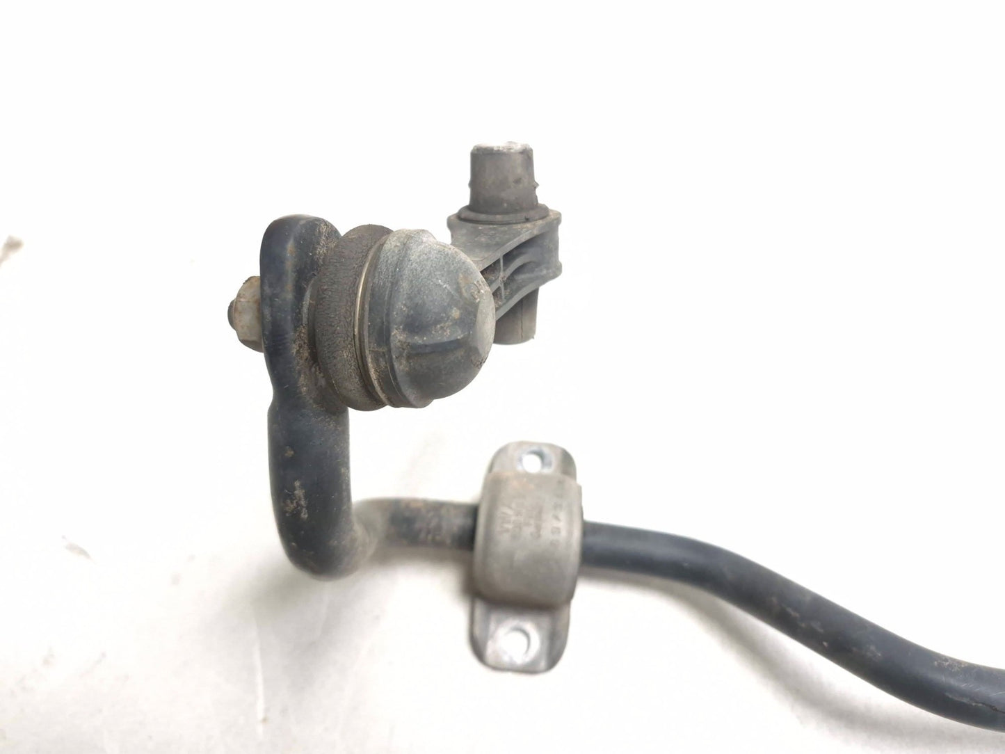 2015 Volkswagen Golf Tsi Rear Back Stabilizer Sway Bar OEM